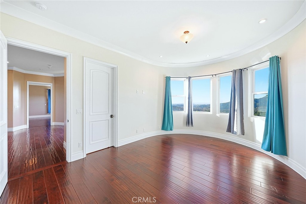 4430 Rosebank