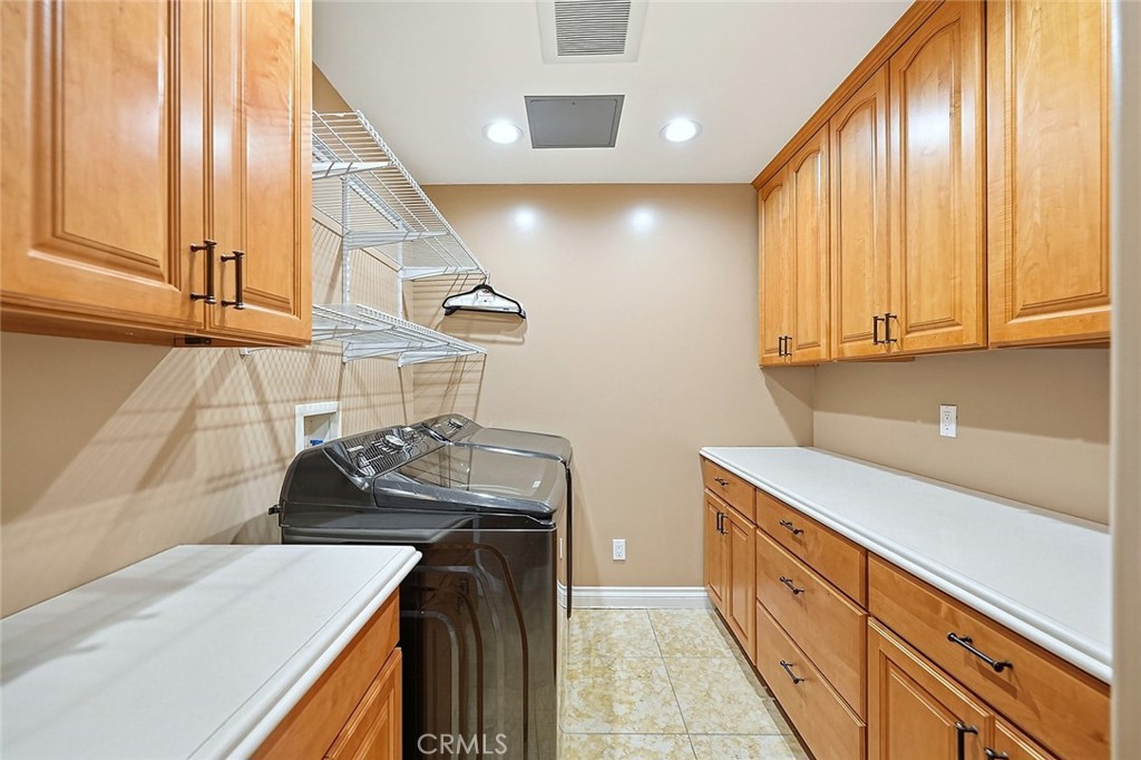 4430 Rosebank