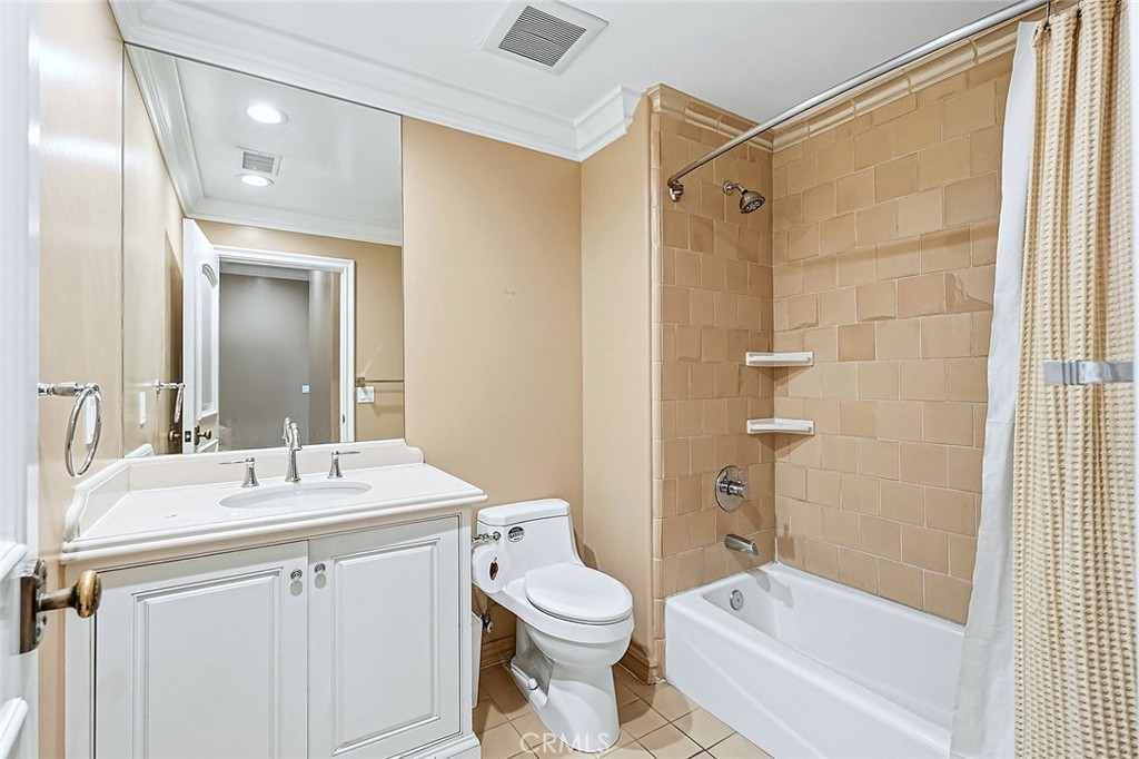 4430 Rosebank
