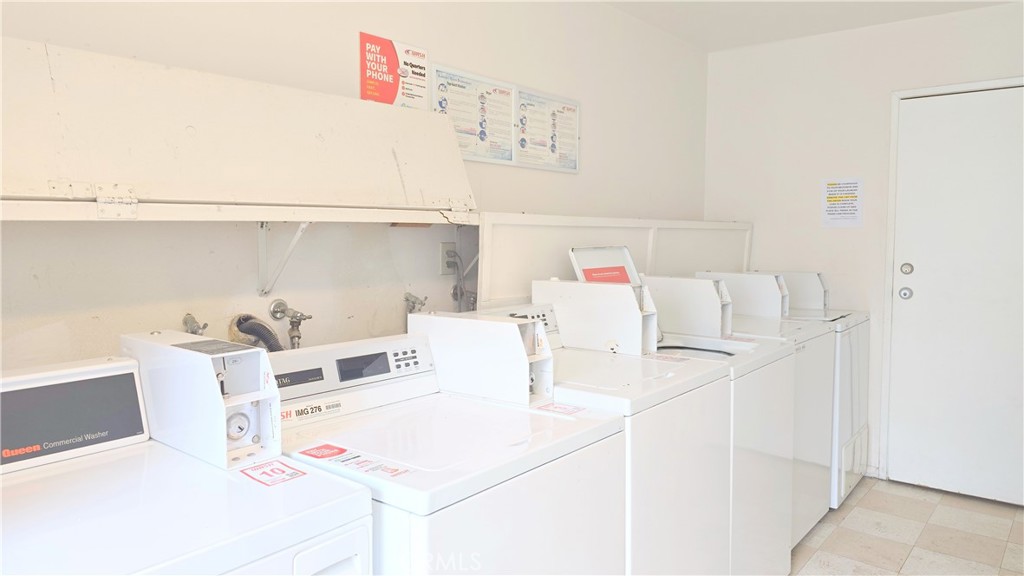 23617 Golden Springs K8