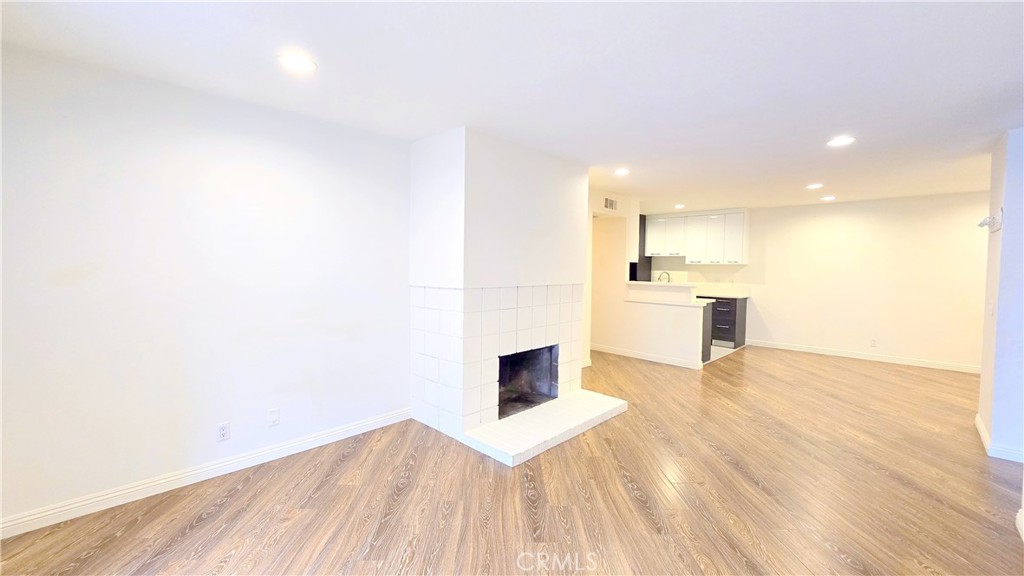 23617 Golden Springs K8