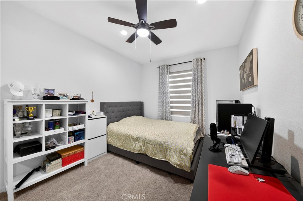 3322 S Primerose Drive