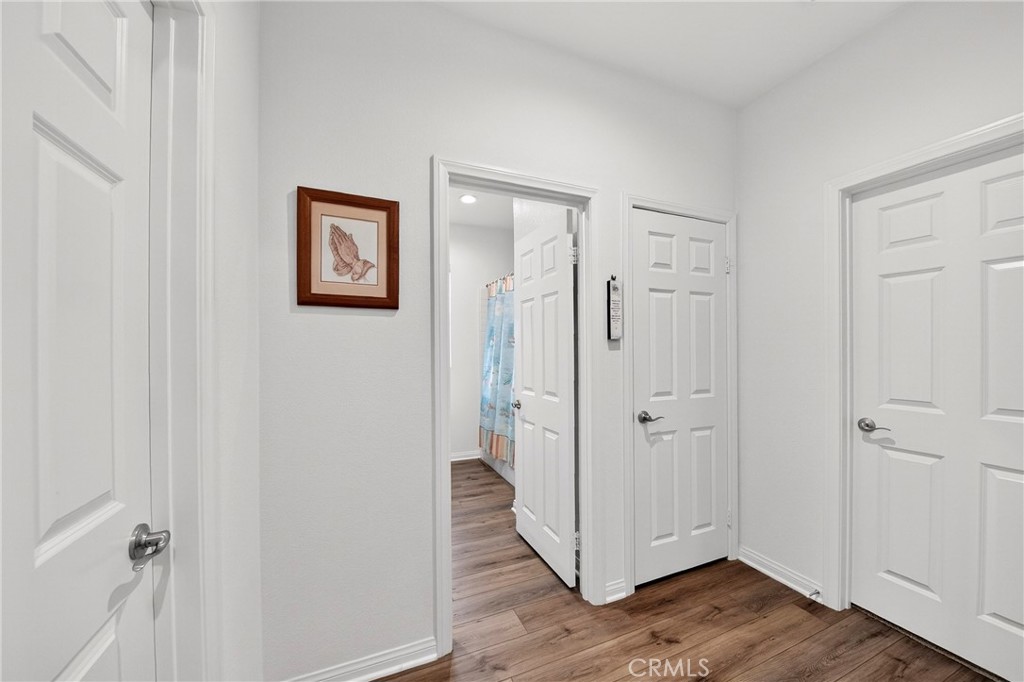 3322 S Primerose Drive