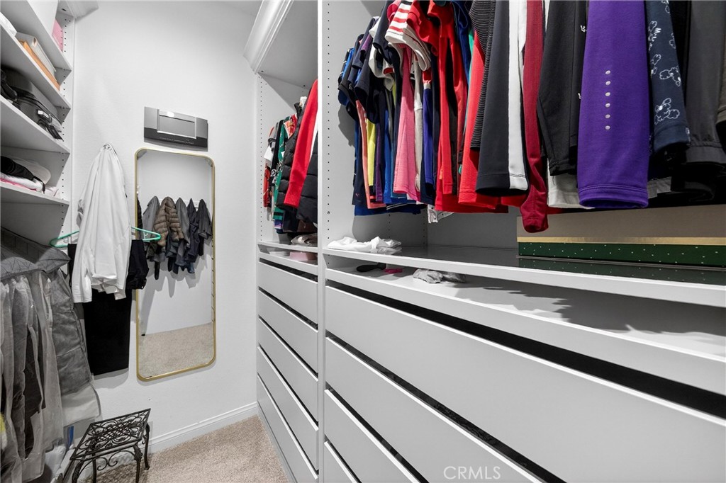 3322 S Primerose Drive