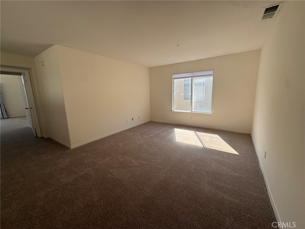 3552 S Oak Valley Place