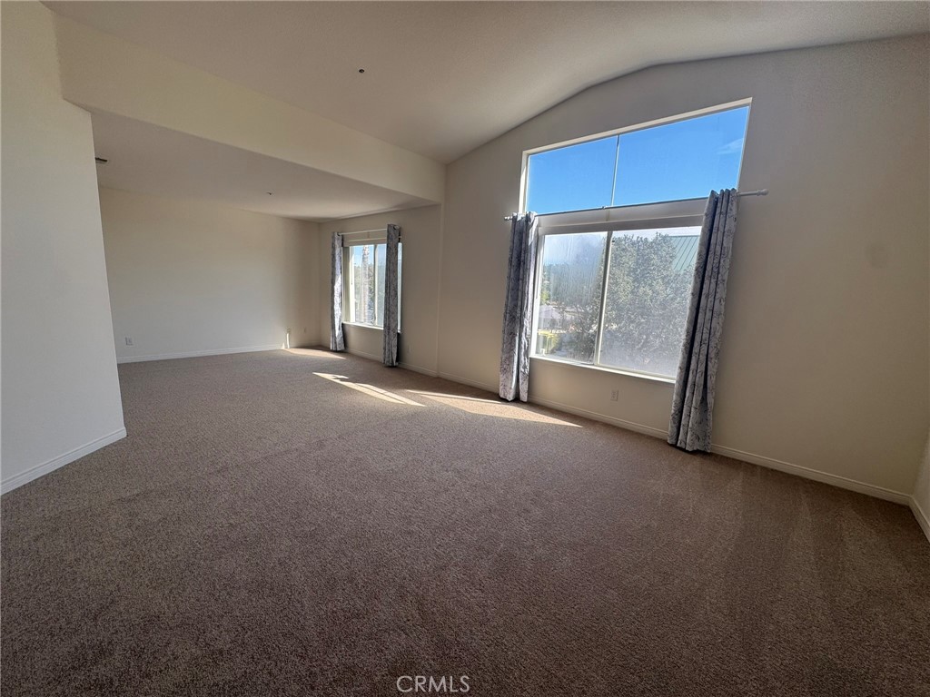 3552 S Oak Valley Place