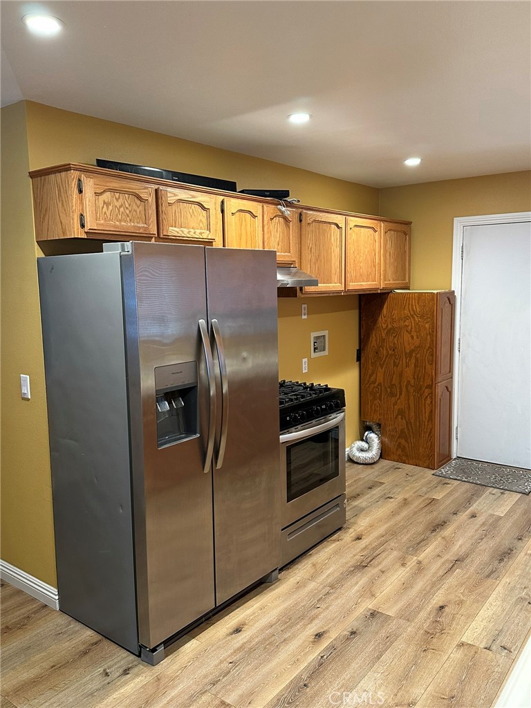 137 E Country Club