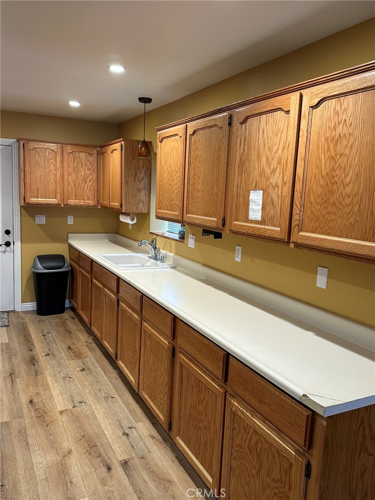 137 E Country Club