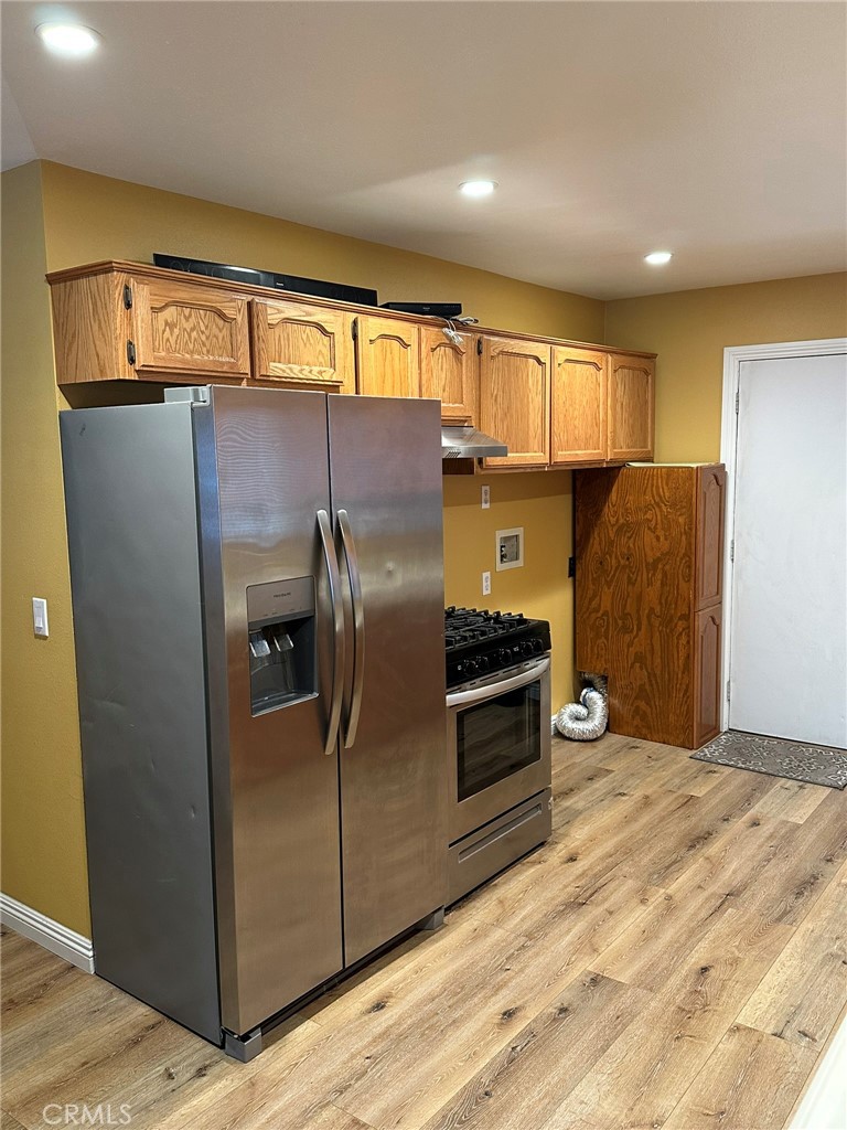137 E Country Club