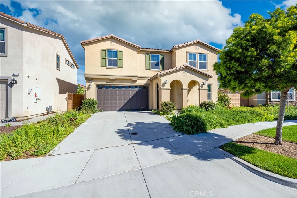 3421 E Orange Blossom