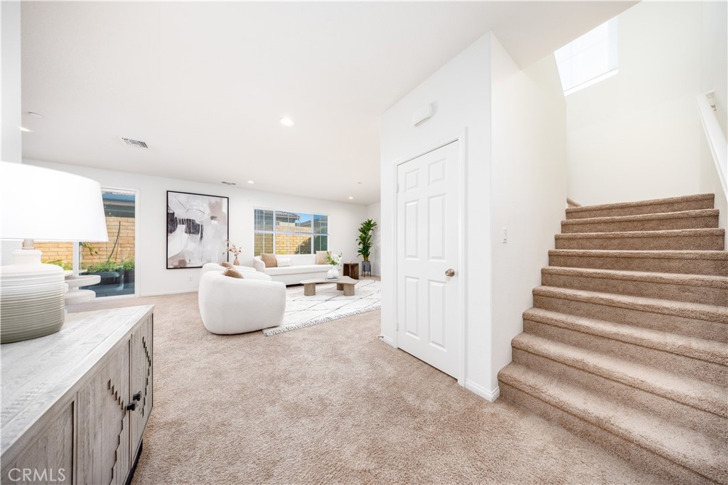 3421 E Orange Blossom
