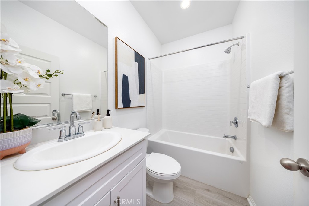 2715 Erebus Ct
