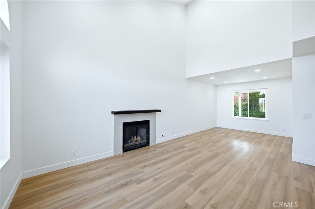 12918 Glendon