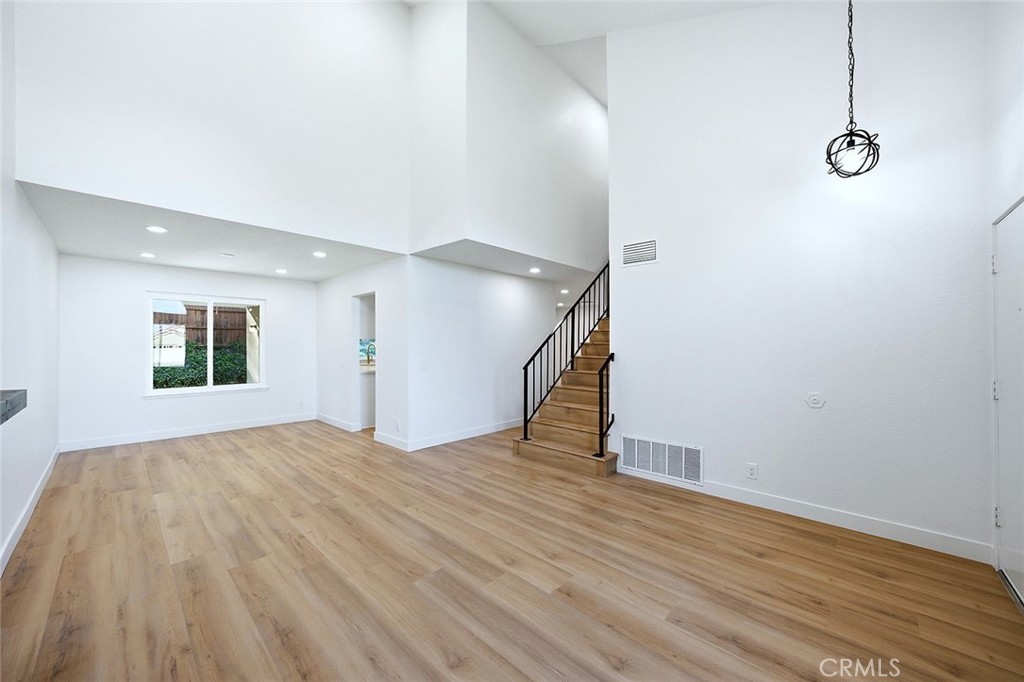 12918 Glendon