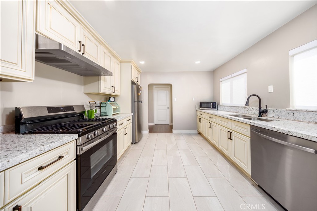 607 Sefton