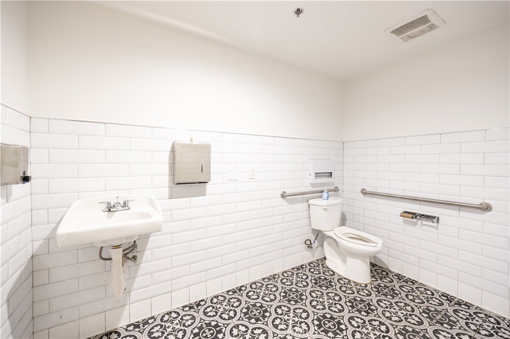 15350 Fairfield Ranch