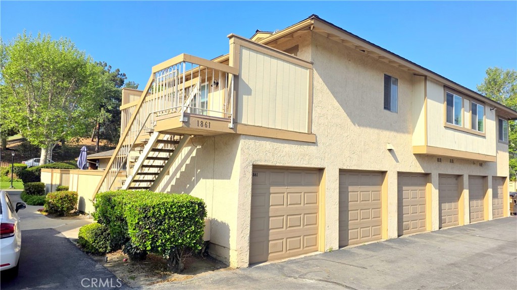 1861 Doverglen Way 232