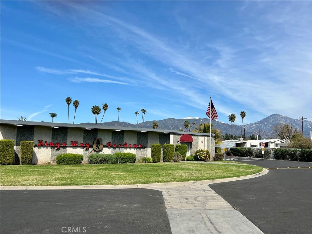 2755 Arrow Hwy 74