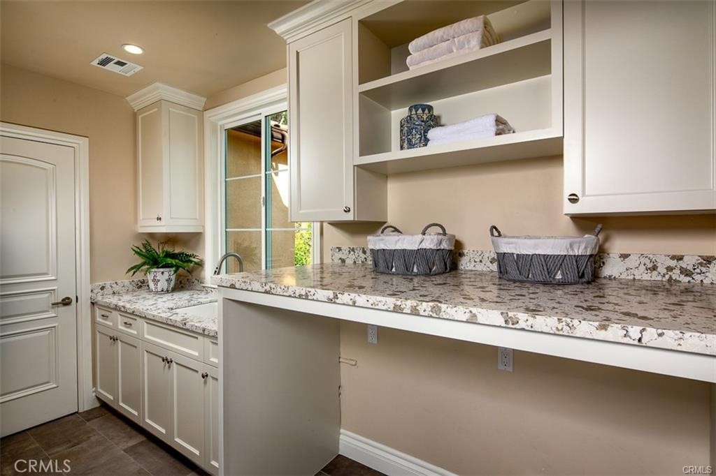 2868 Shadow Canyon Road