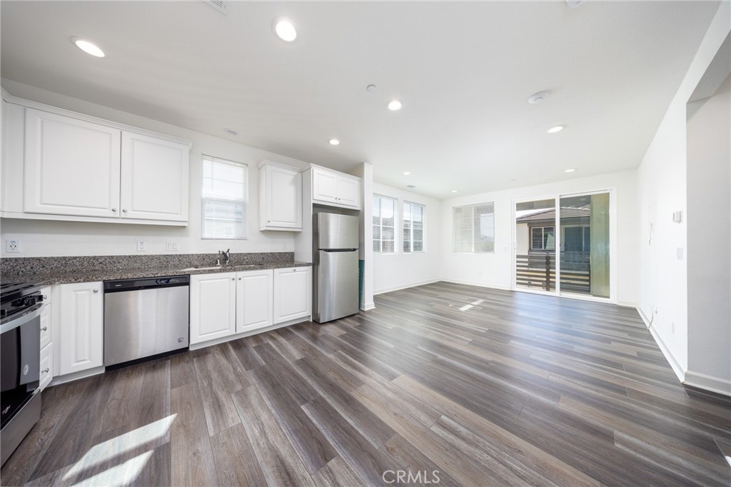 3860 S Oasis Paseo 1