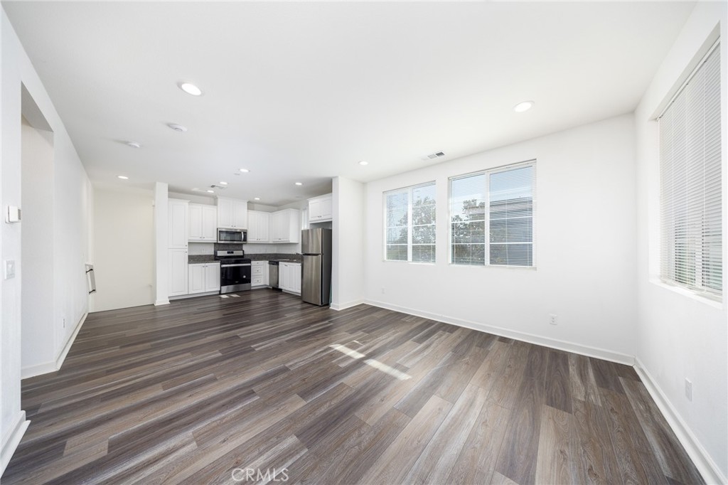 3860 S Oasis Paseo 1
