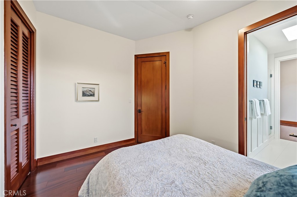 2912 Via Alvarado