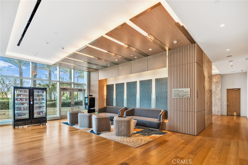 877 Francisco St 805