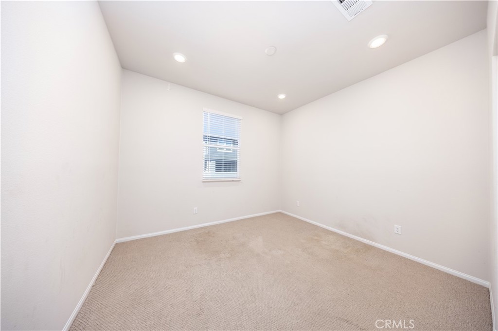 2715 Erebus Ct