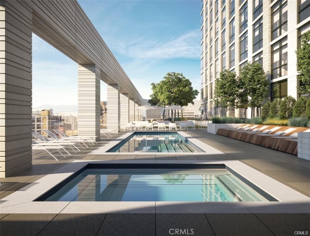 400 S Broadway 2304
