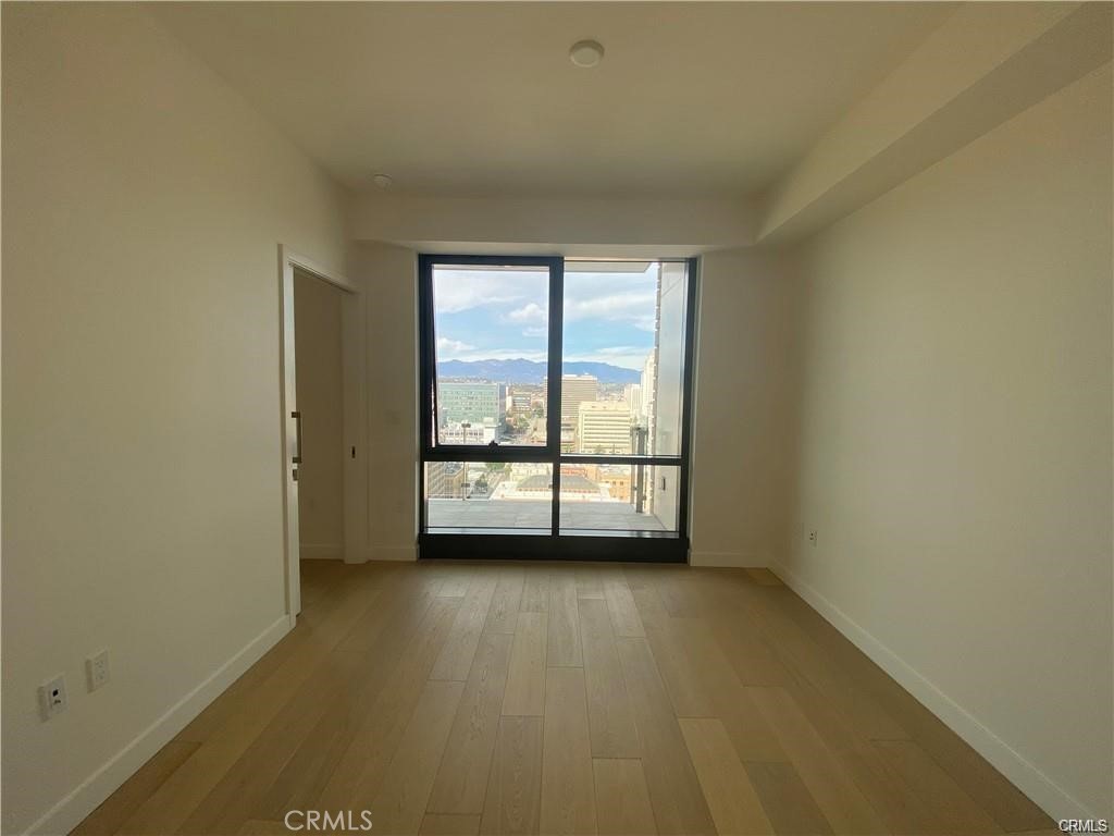 400 S Broadway 2304