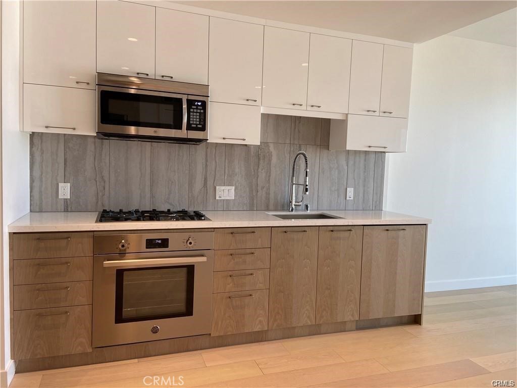 400 S Broadway 2304