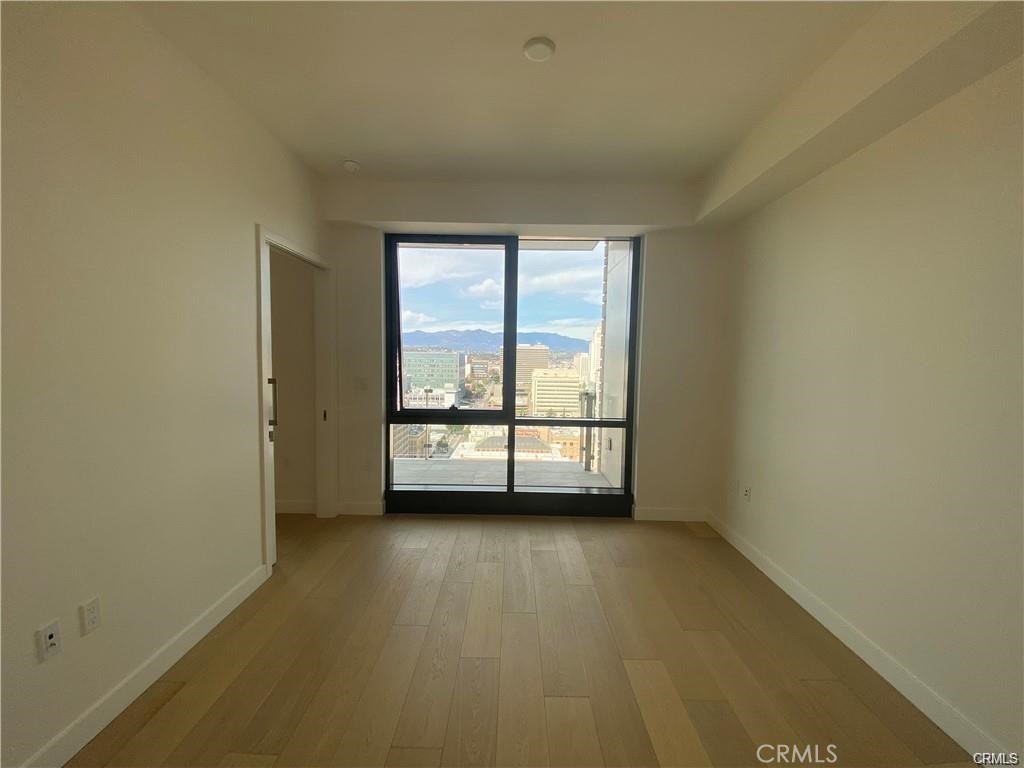 400 S Broadway 2304