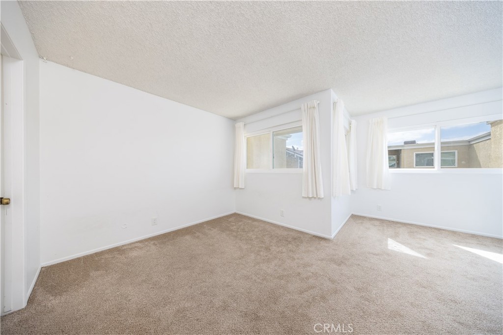 34 Elksford Avenue 3