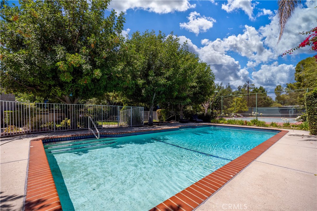 1531 Rodeo Road