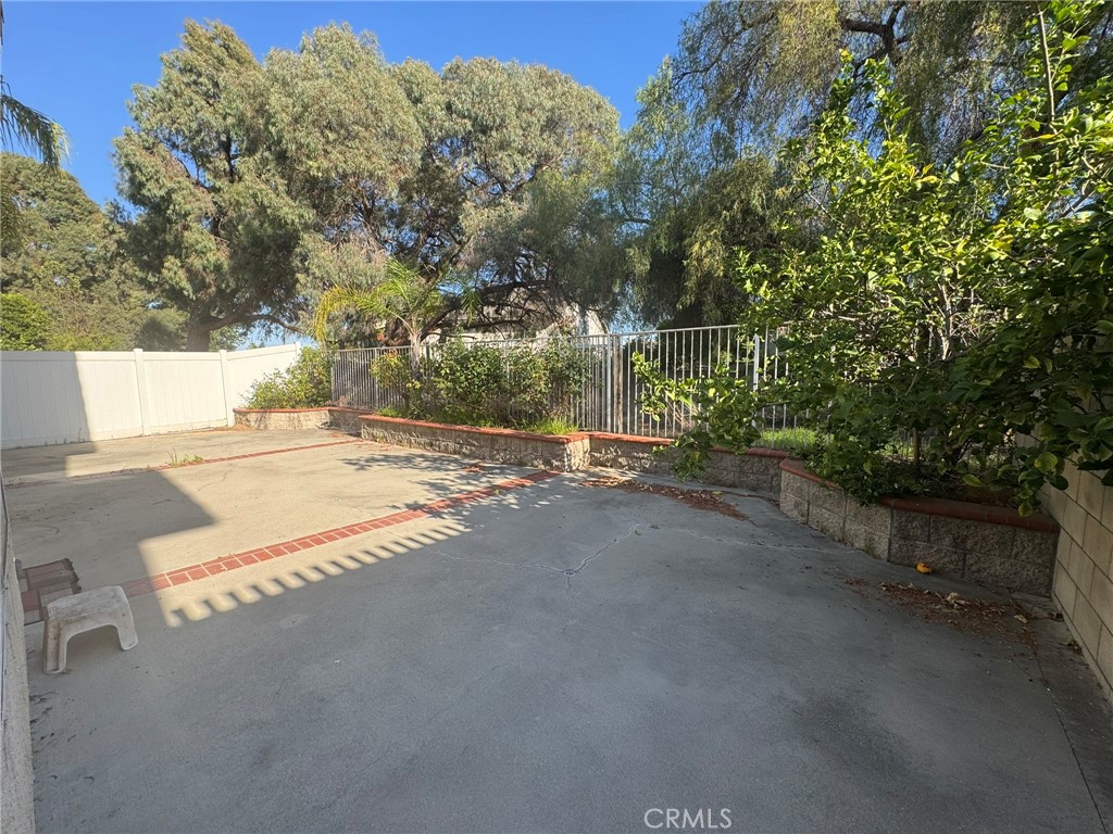 2121 Sun Ridge
