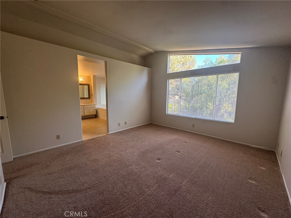 2121 Sun Ridge