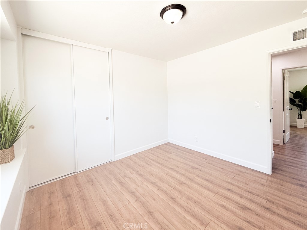 24020 Prospect Valley