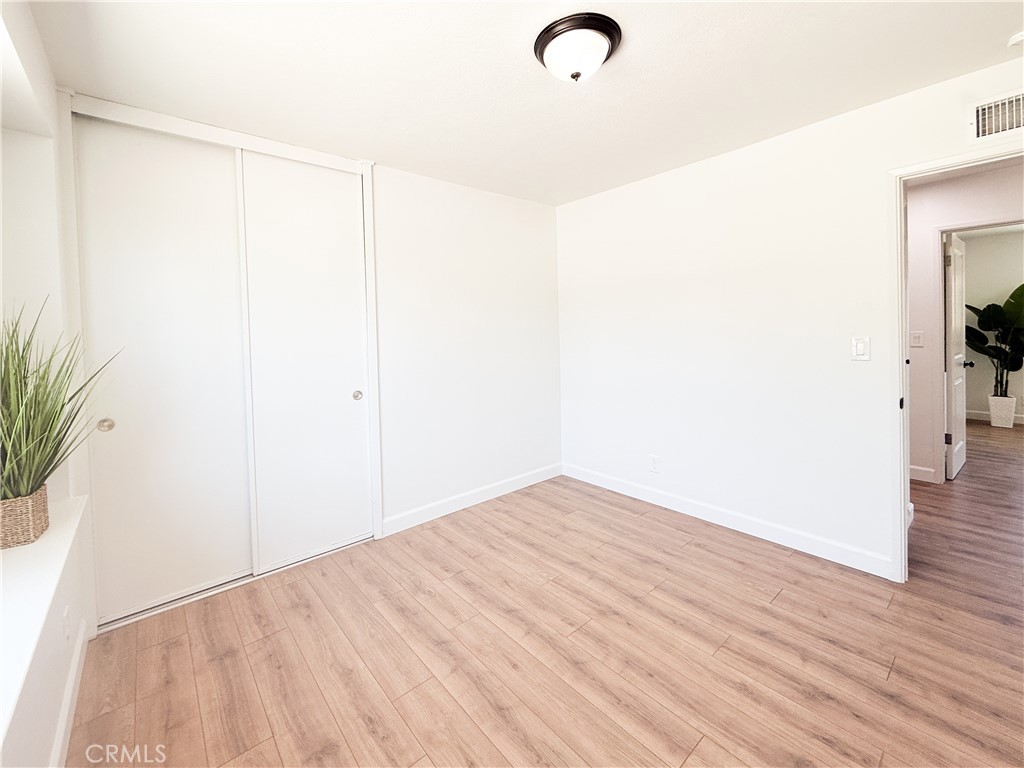 24020 Prospect Valley