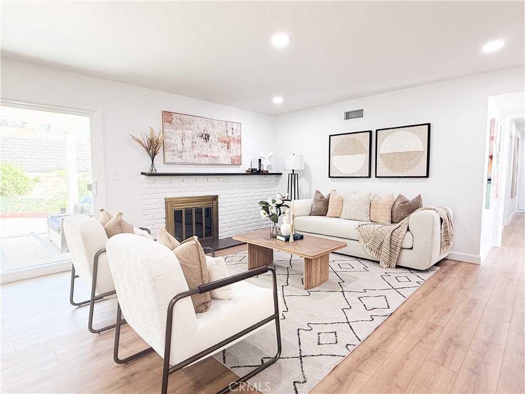 24020 Prospect Valley