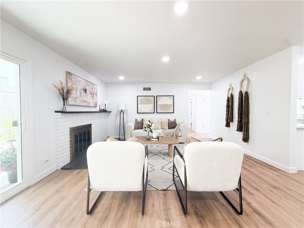 24020 Prospect Valley