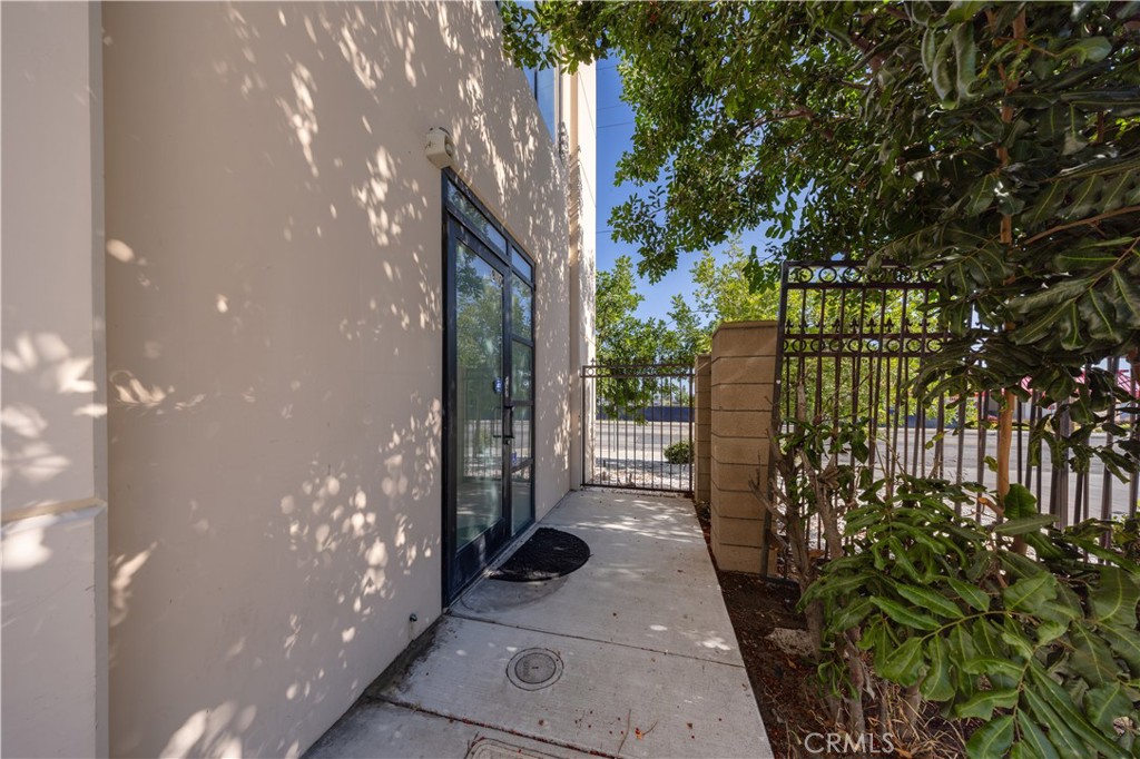 1773 W San Bernardino Road B20