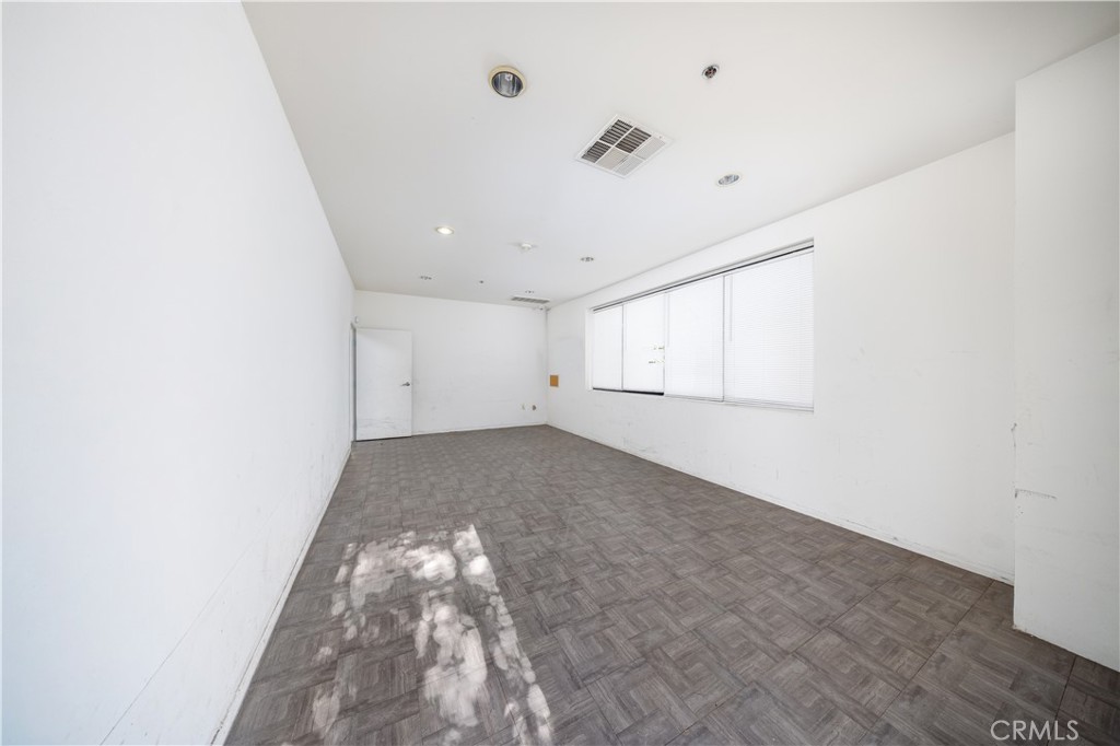 1773 W San Bernardino Road B20