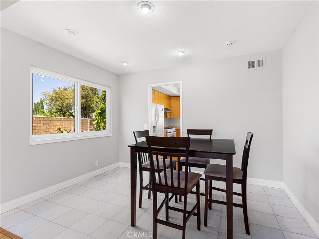 19721 Katrine Cir