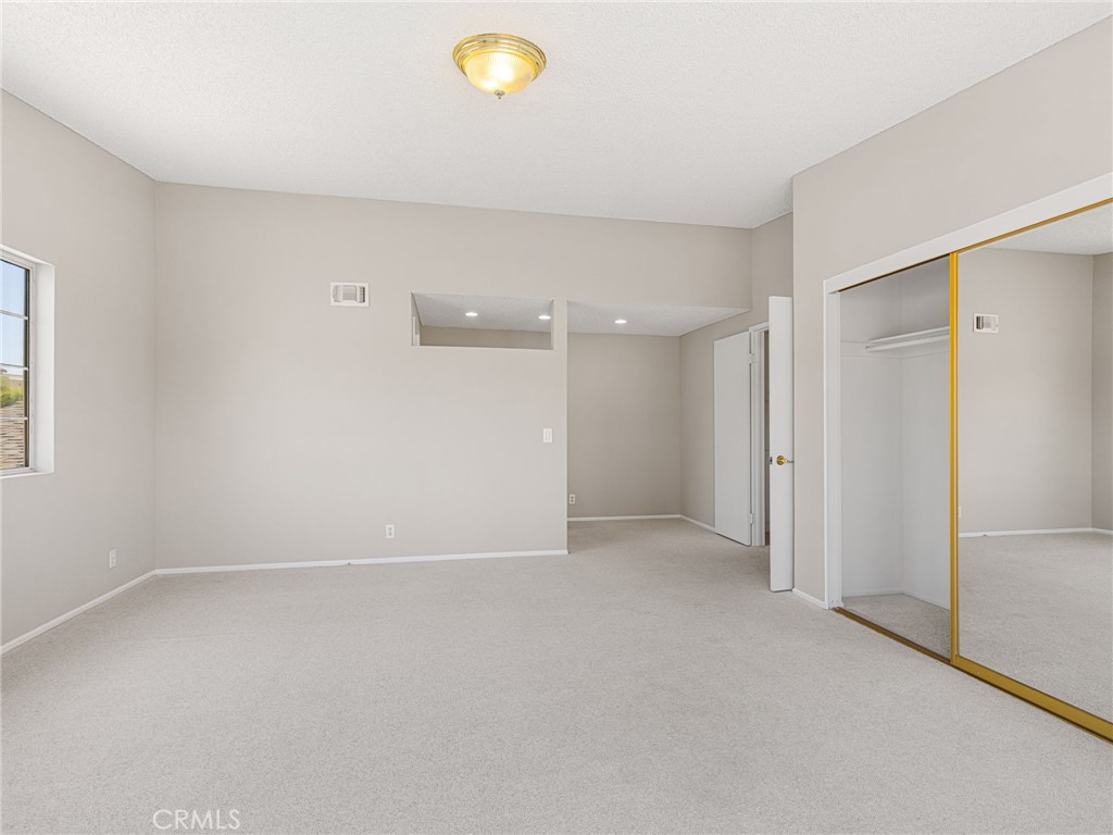 19721 Katrine Cir