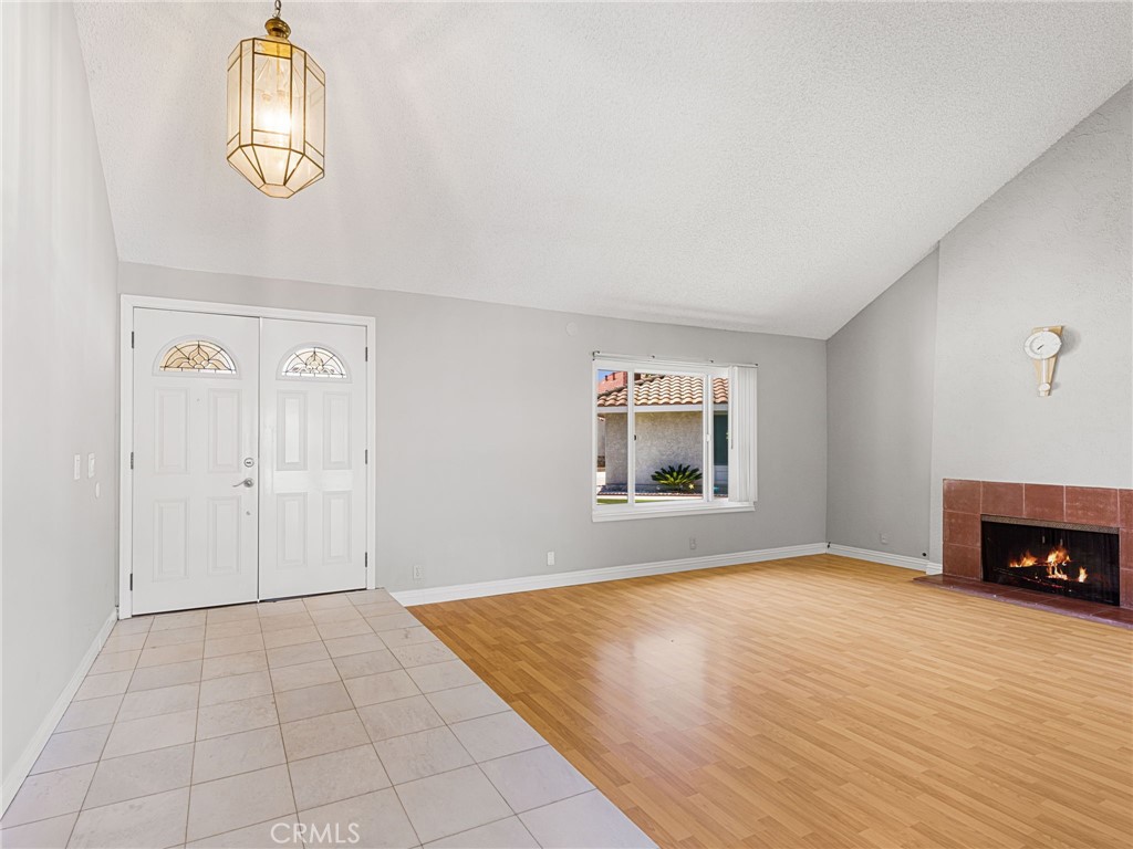 19721 Katrine Cir
