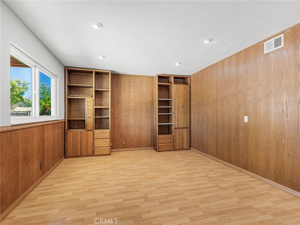 19721 Katrine Cir