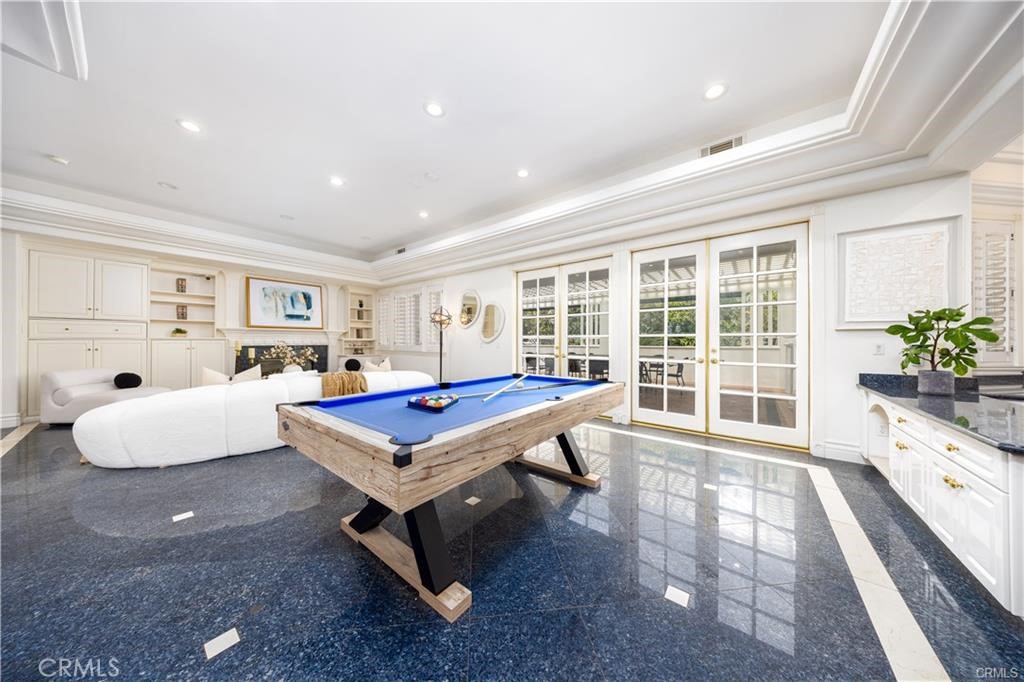 1468 Pierre Road