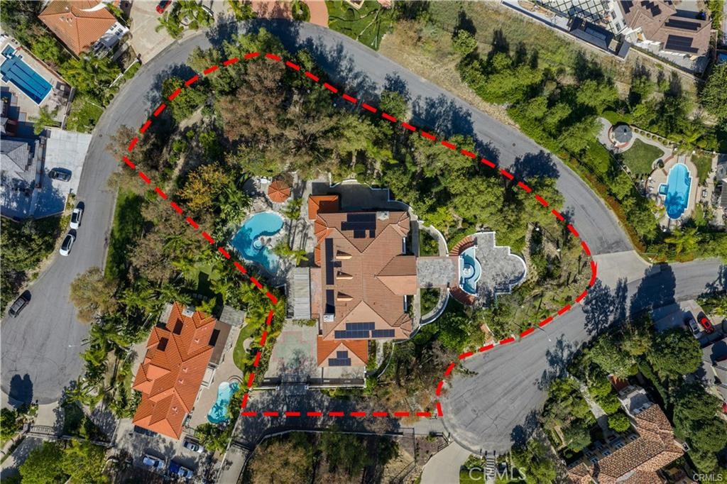 1468 Pierre Road