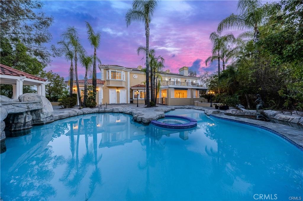 1468 Pierre Road