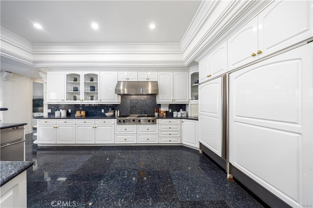 1468 Pierre Road
